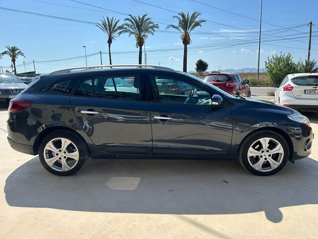 RENAULT MEGANE ESTATE LIMITED 1.5 DCI AUTO SPANISH LHD IN SPAIN 92K SUPERB 2011